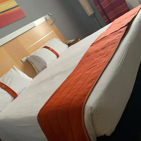 Bes Bergamo Ovest 4*