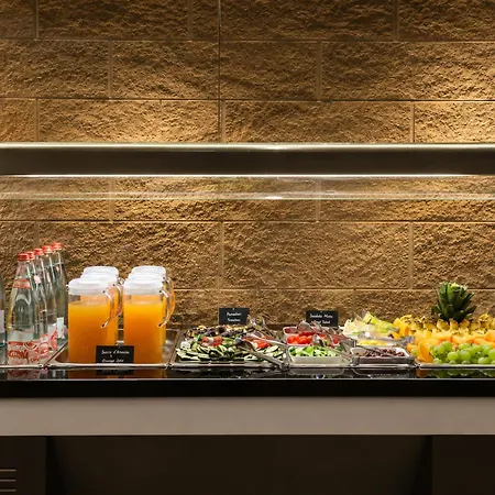 Lvg Collection - Bergamo West Hotel