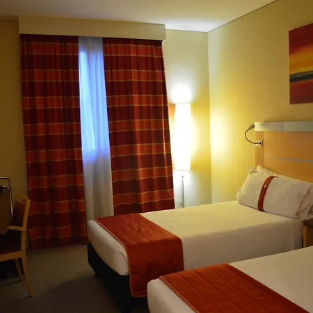 Bes Bergamo Ovest Hotel 4*
